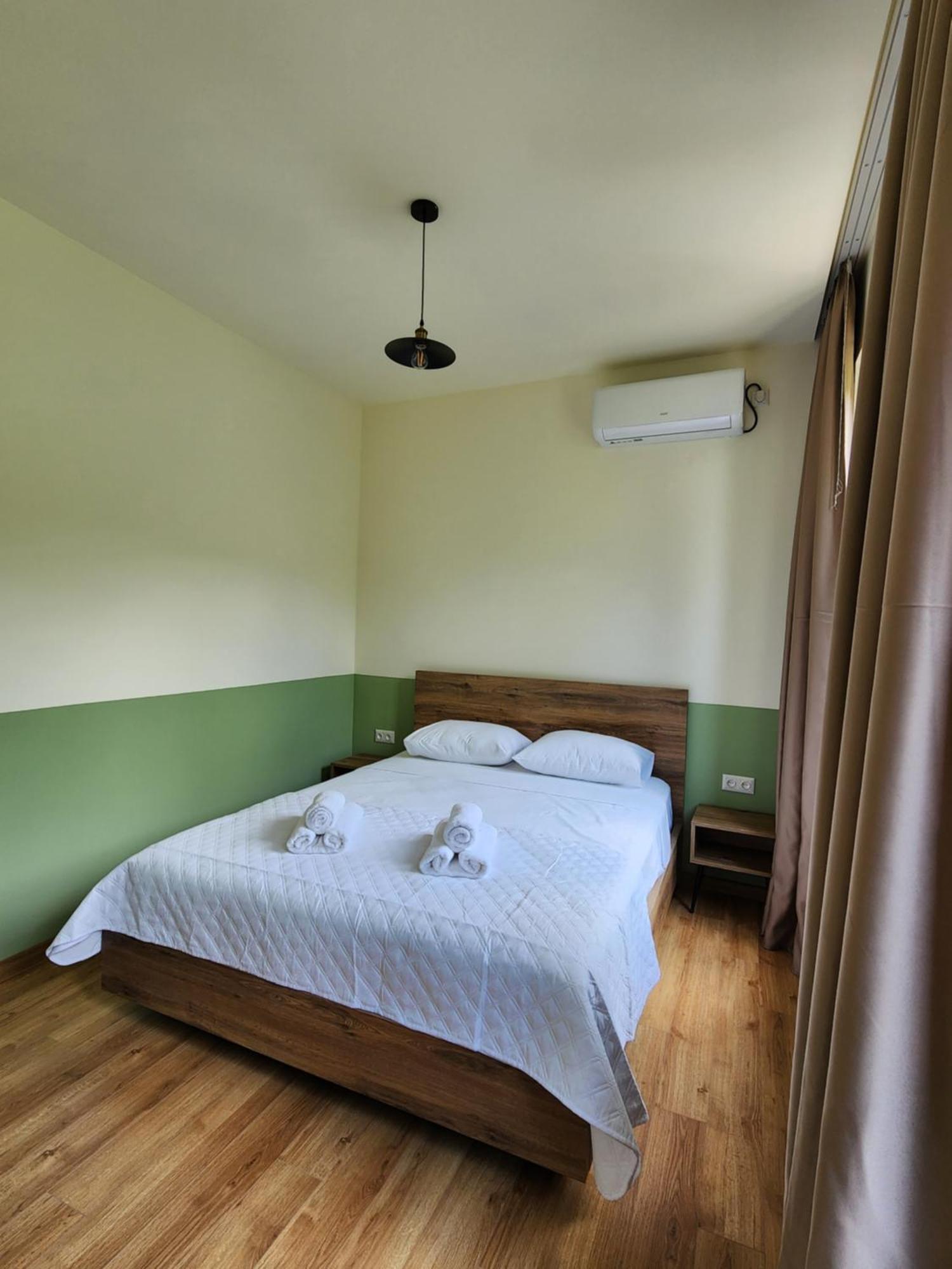 Dro Hotel Кутаиси Экстерьер фото