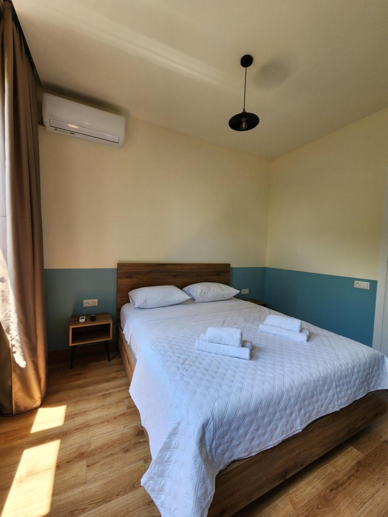 Dro Hotel Кутаиси Экстерьер фото